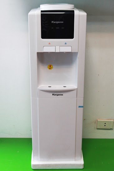 Ảnh thực tế cây nước Kangaroo KG32N